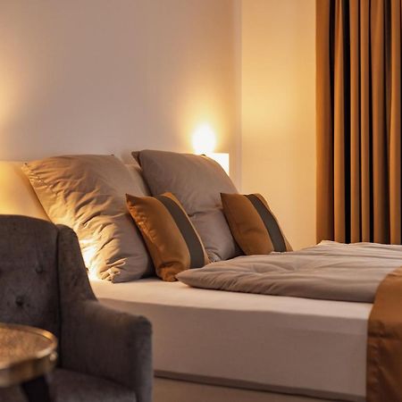 Haus Maximilian Hotel Ерфурт Екстериор снимка